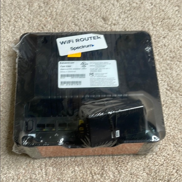 Sagemcom Black WiFi Router - Picture 2 of 2